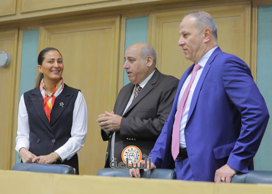 Madar Al-Saa Images 0.5862911666538702