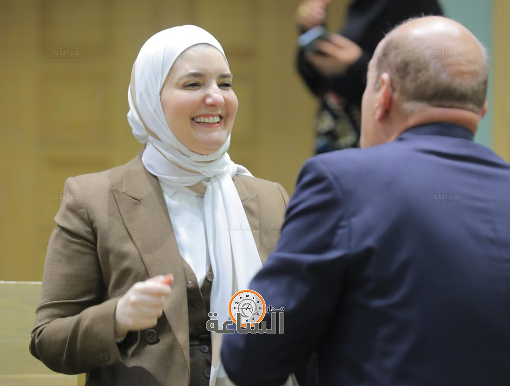 Madar Al-Saa Images 0.4039783467481006