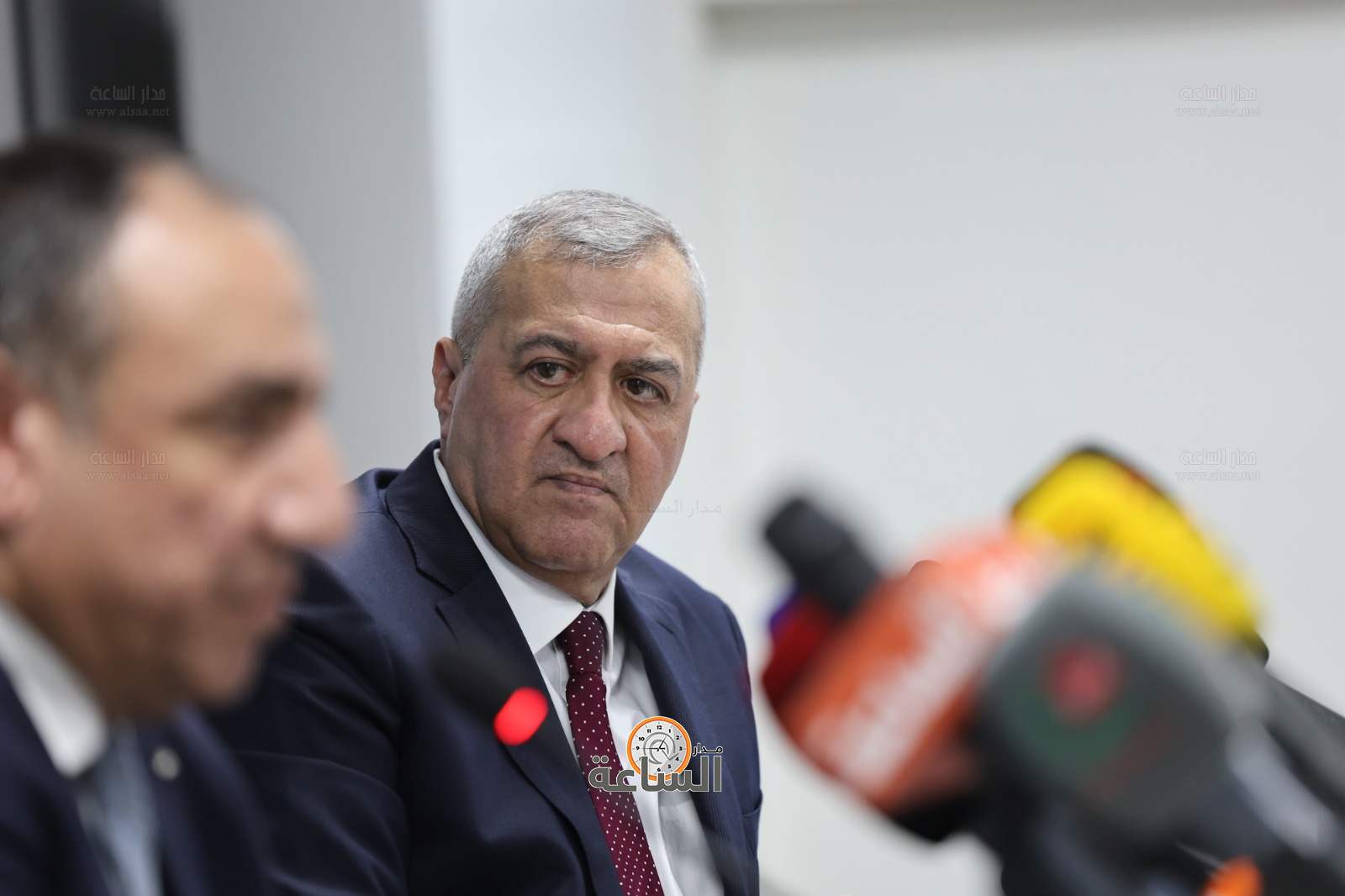 Madar Al-Saa Images 0.49396656132270644