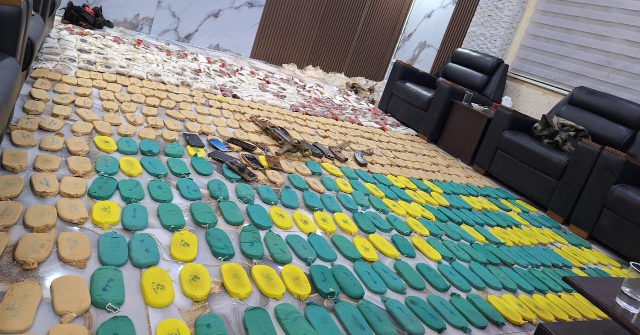 Madar Al-Saa Images 0.06651903343897692