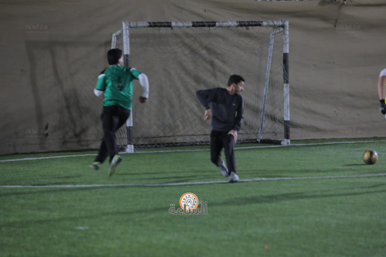 Madar Al-Saa Images 0.6663500332696235