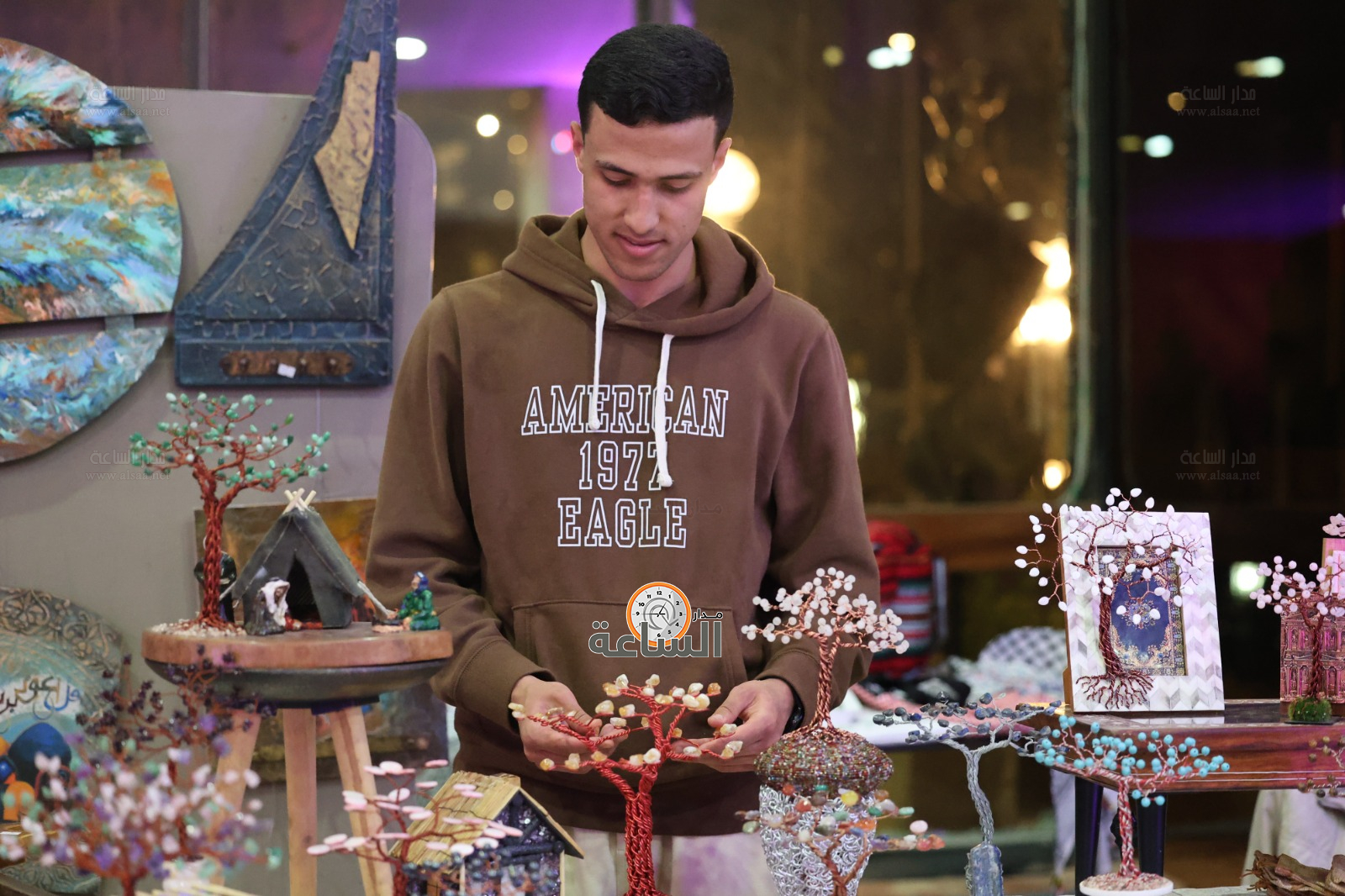 Madar Al-Saa Images 0.2348310752814864