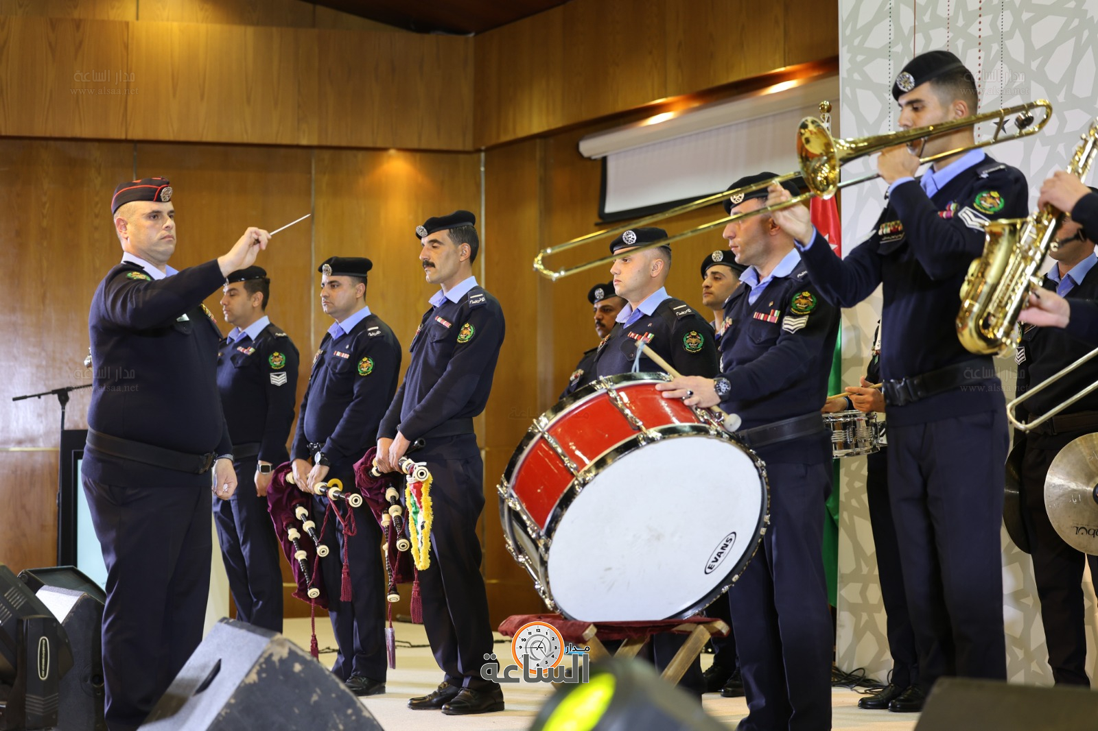 Madar Al-Saa Images 0.3948104059345485