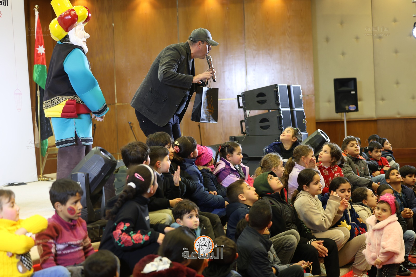 Madar Al-Saa Images 0.5400374090984592