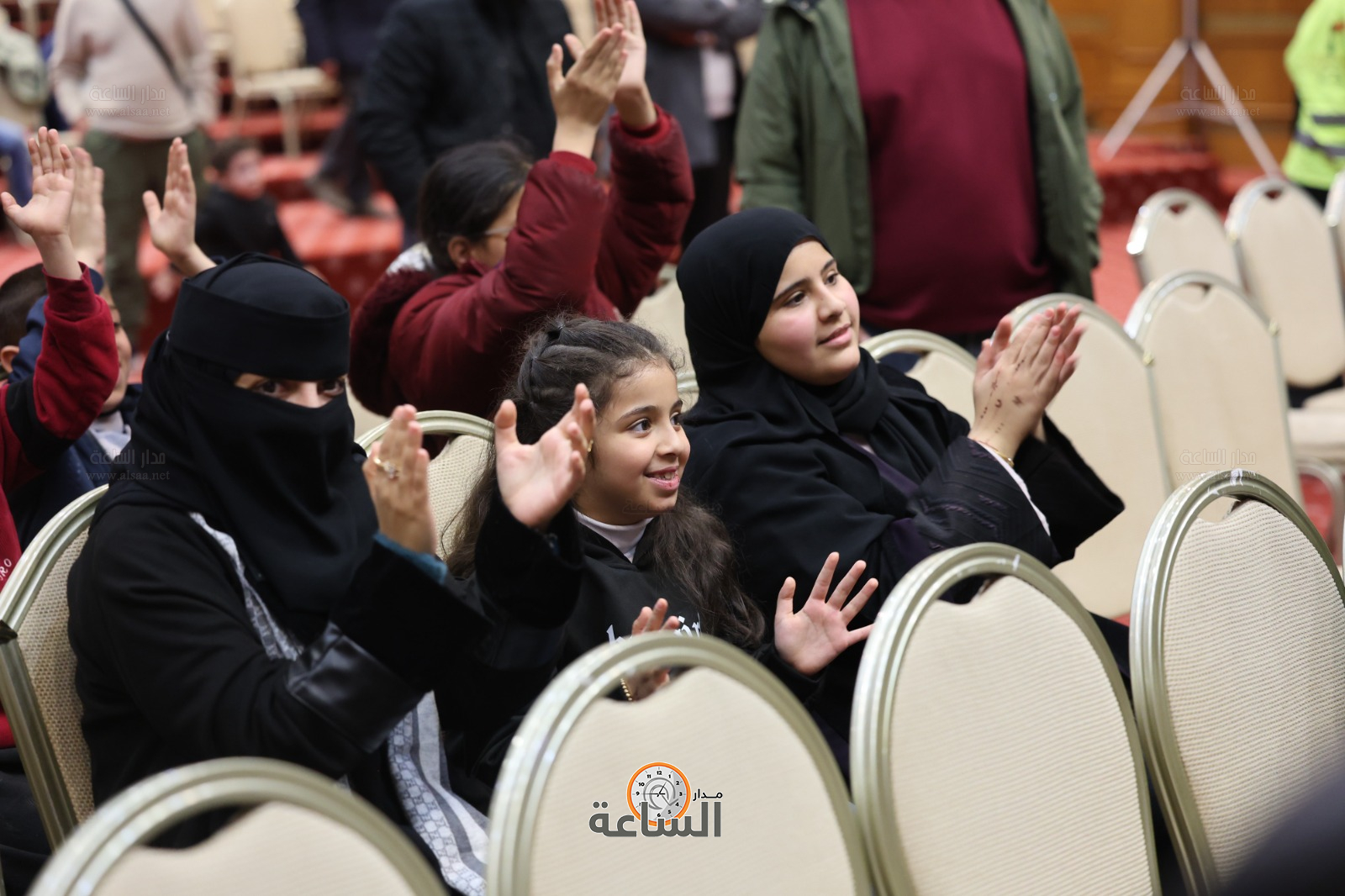 Madar Al-Saa Images 0.564622348845589