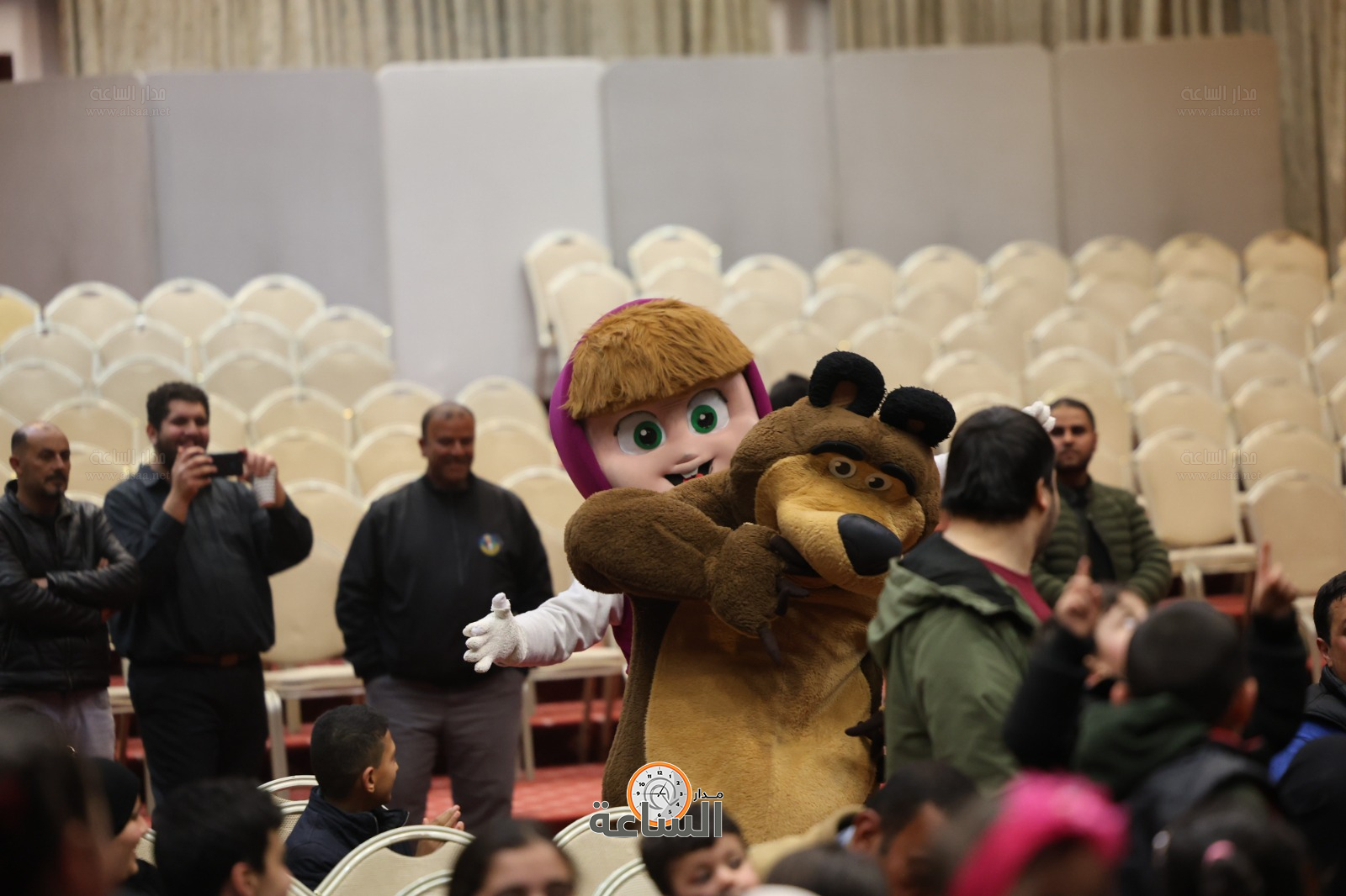 Madar Al-Saa Images 0.8607336027021915