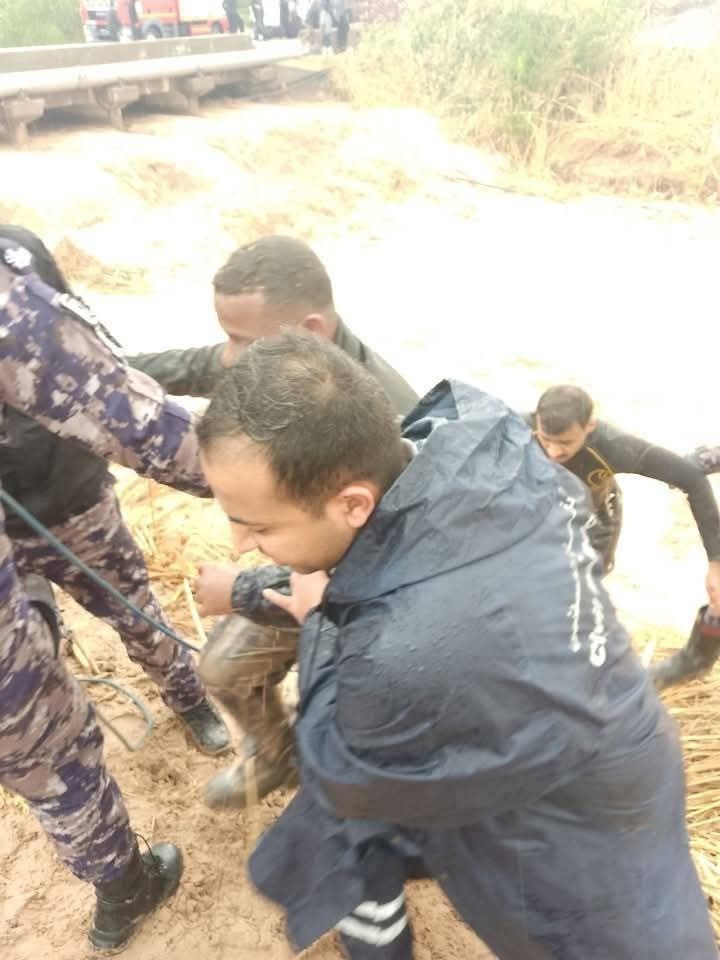 Madar Al-Saa Images 0.6955038459910758