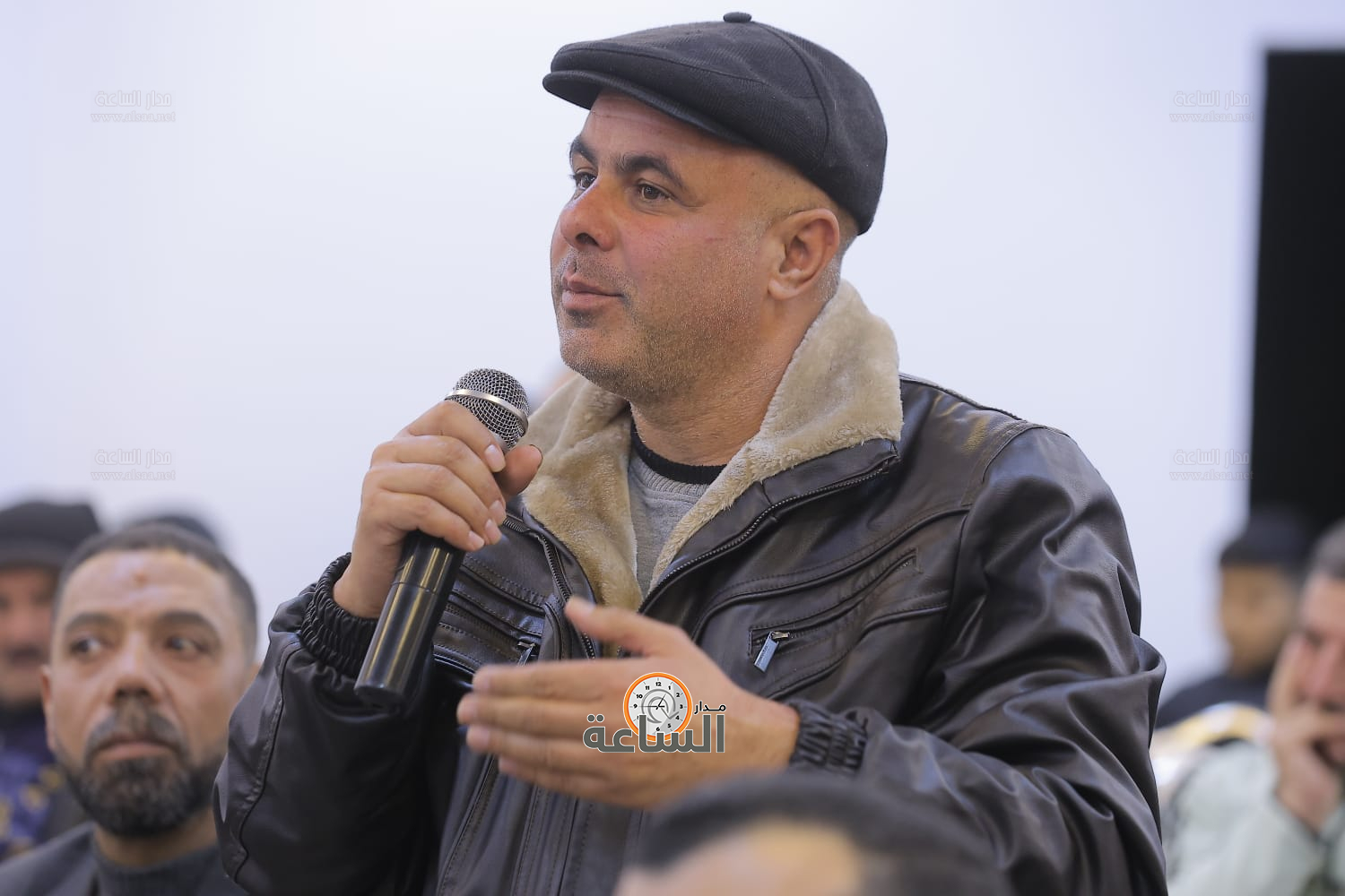 Madar Al-Saa Images 0.1846789962875417