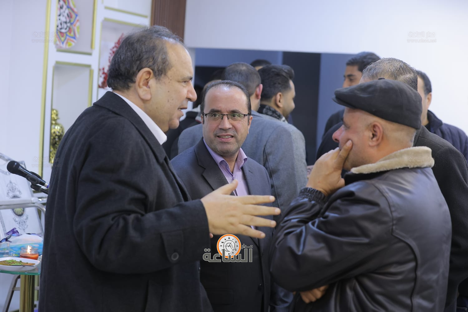 Madar Al-Saa Images 0.4041137452249757