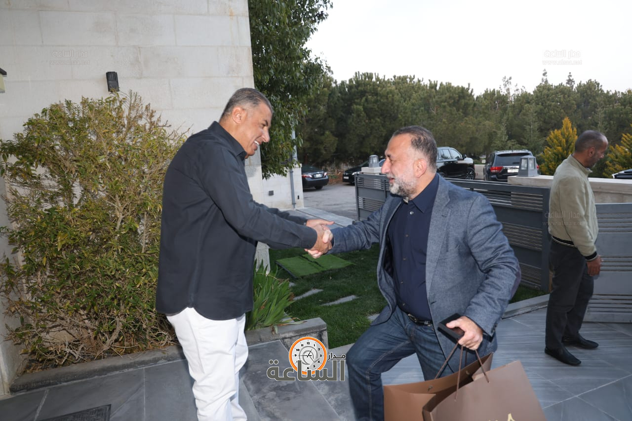 Madar Al-Saa Images 0.5537756713790212