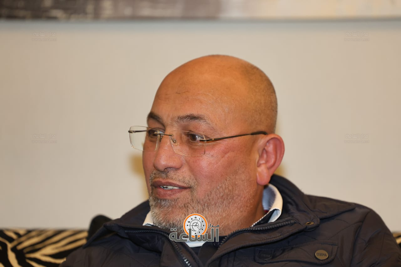 Madar Al-Saa Images 0.38245219884535575