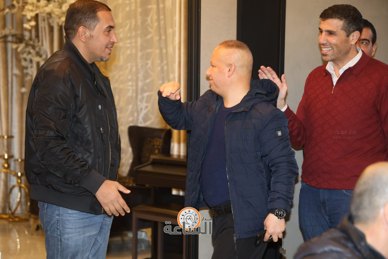 Madar Al-Saa Images 0.17065195197122374