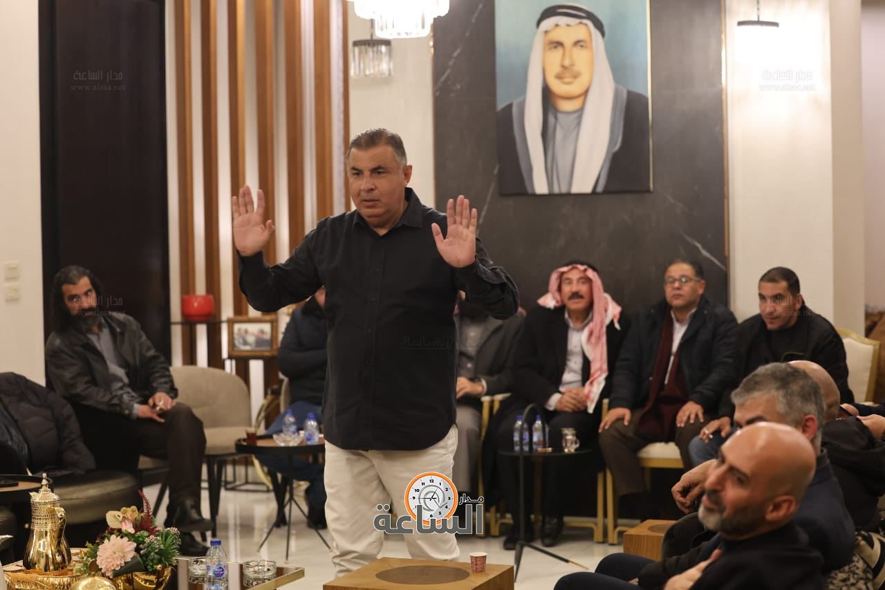 Madar Al-Saa Images 0.9787569088375212