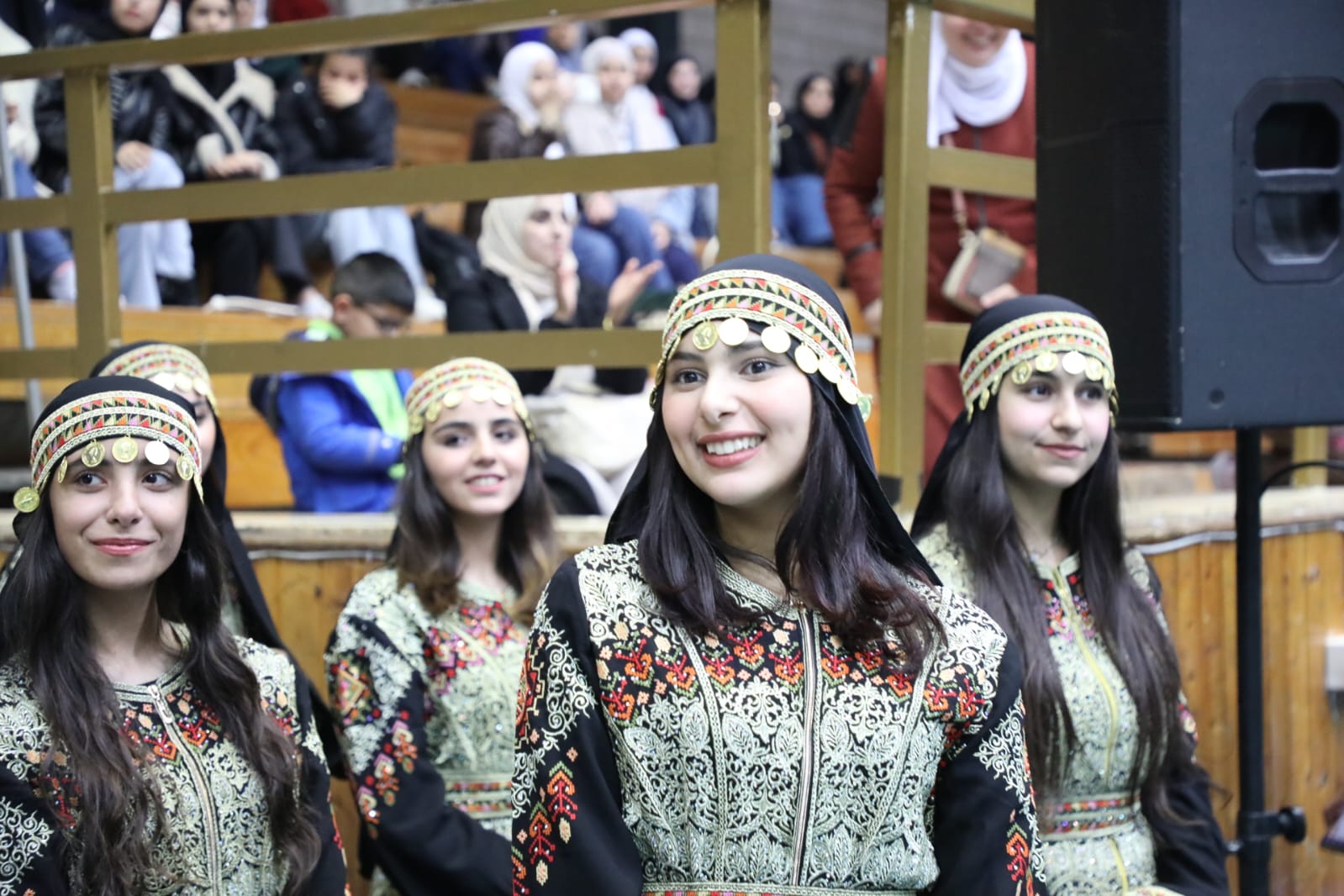 Madar Al-Saa Images 0.8353464062037705