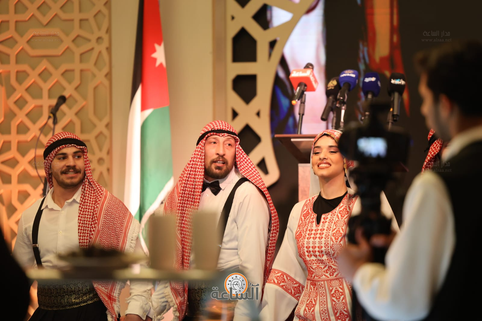 Madar Al-Saa Images 0.1099205398394072