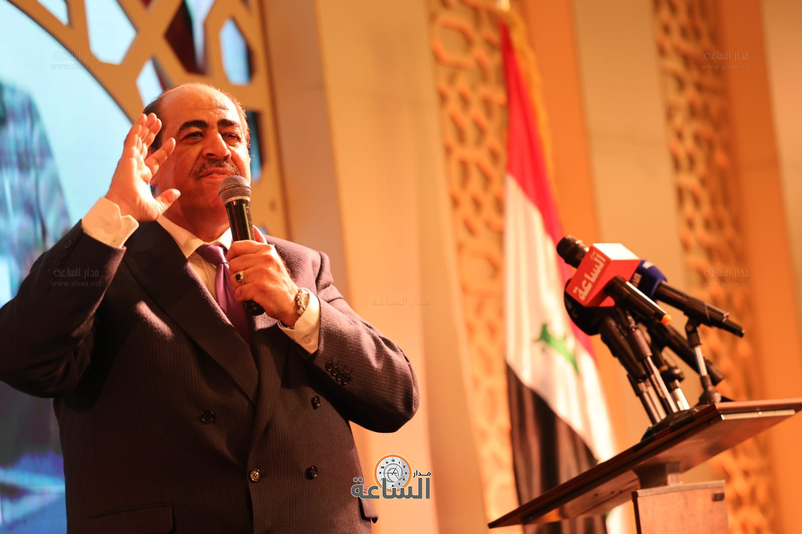 Madar Al-Saa Images 0.21833009230155387