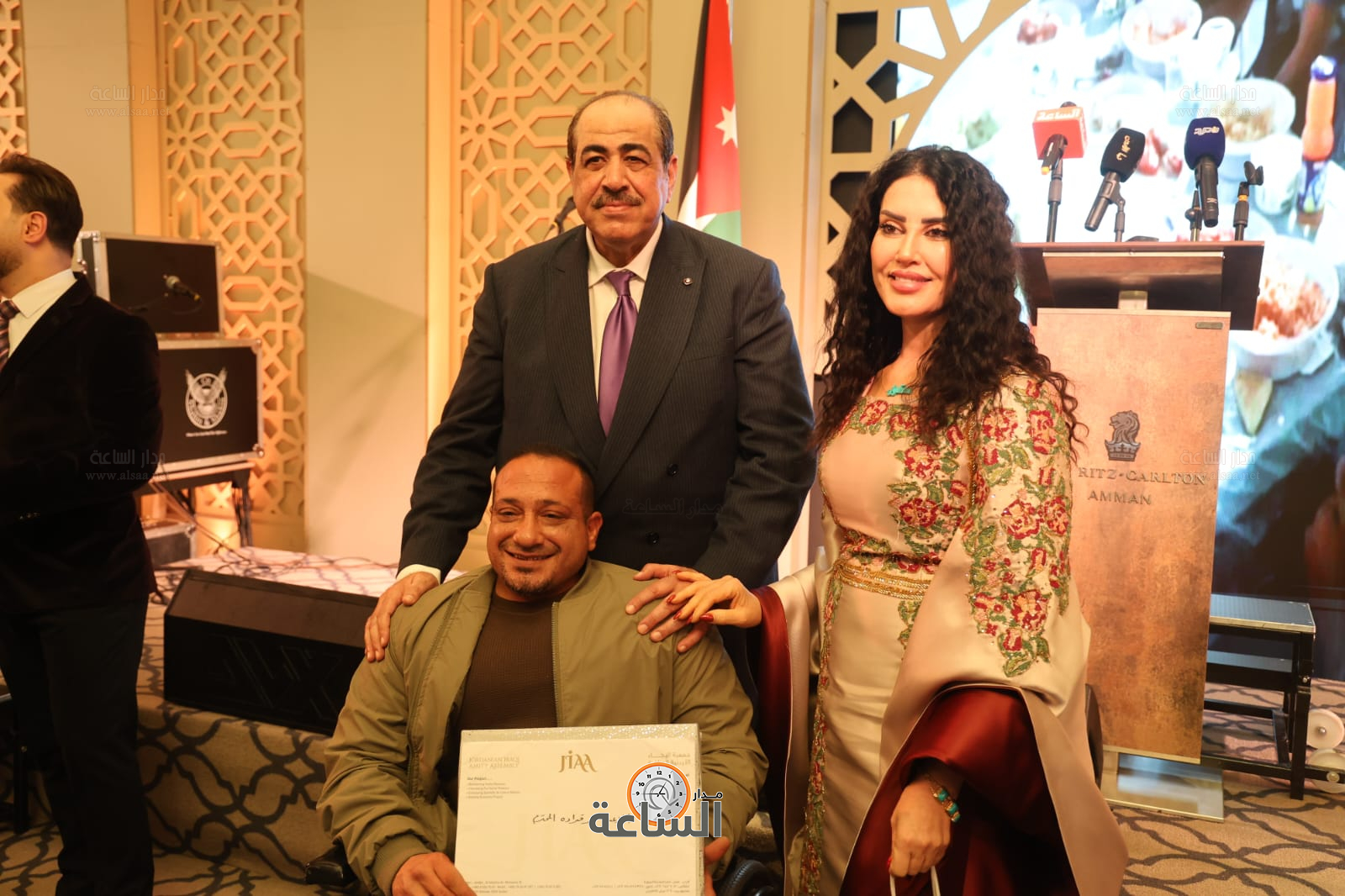 Madar Al-Saa Images 0.32973800305049994