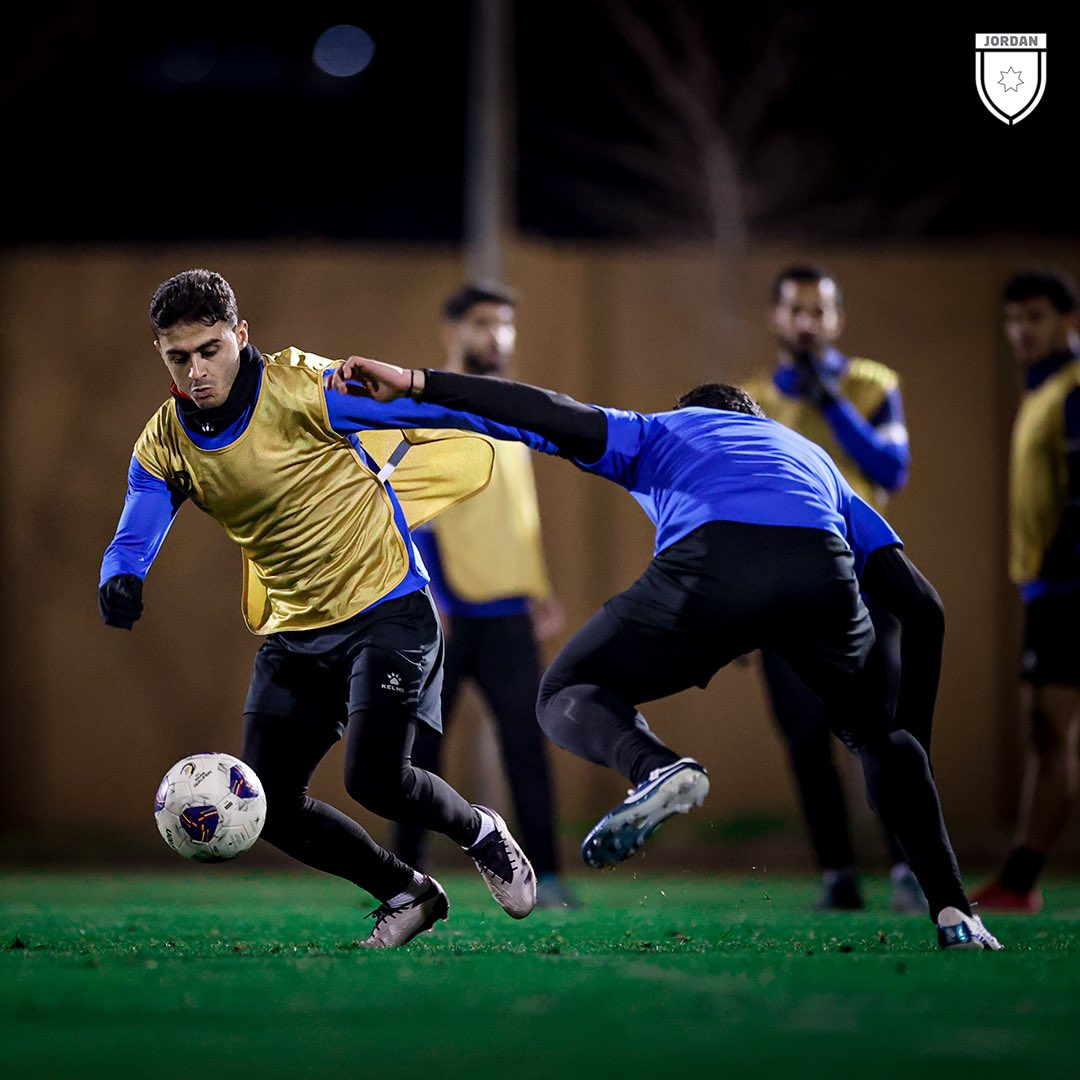 Madar Al-Saa Images 0.9511053614217284