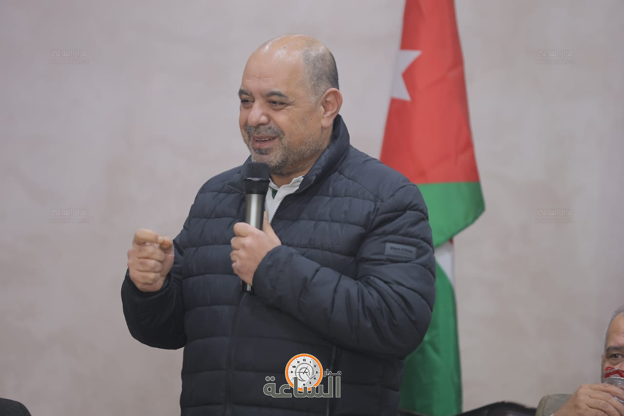 Madar Al-Saa Images 0.05043563508299065