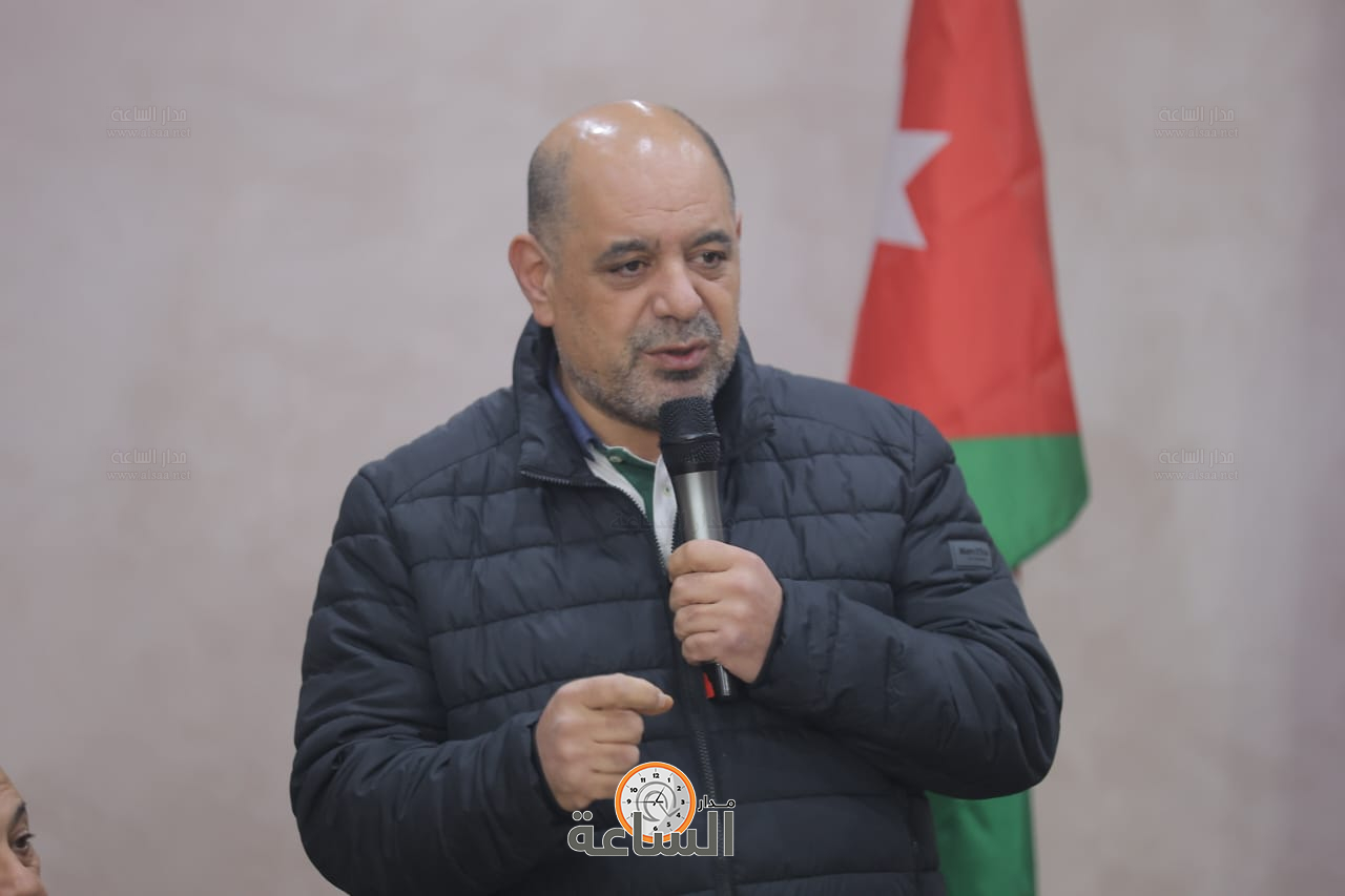 Madar Al-Saa Images 0.6758109375540033