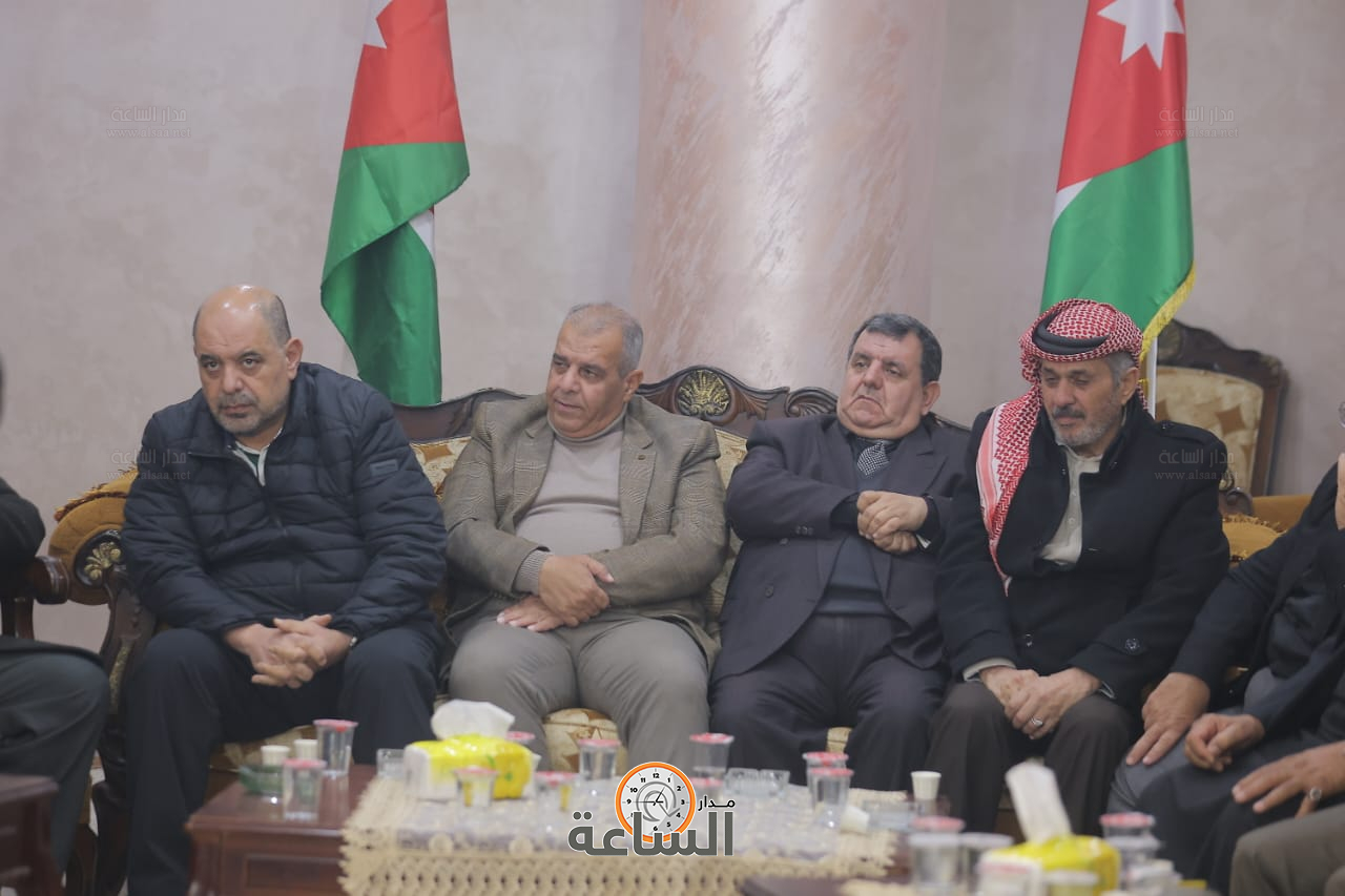 Madar Al-Saa Images 0.27074084112018393