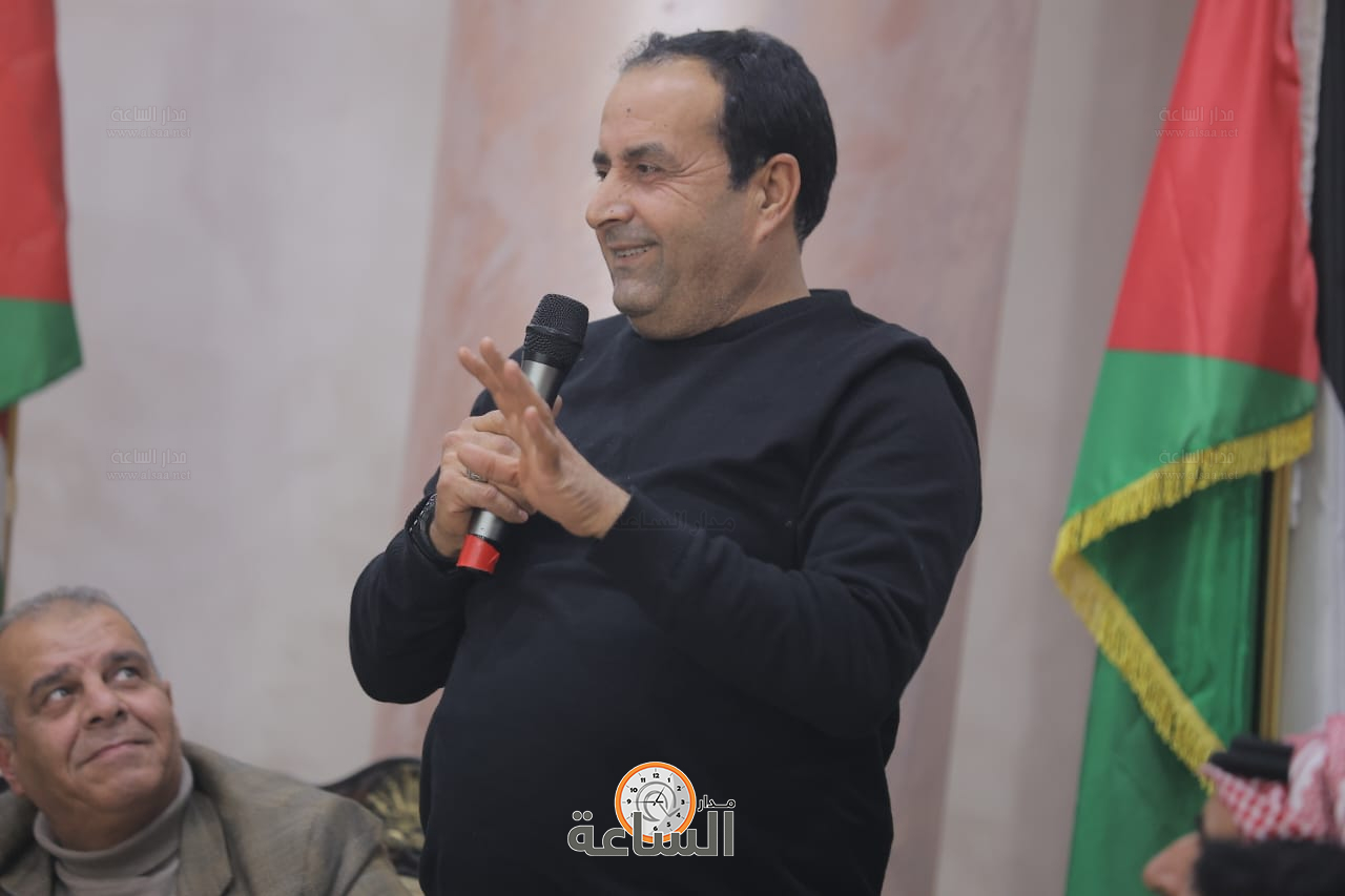 Madar Al-Saa Images 0.35803849333143334