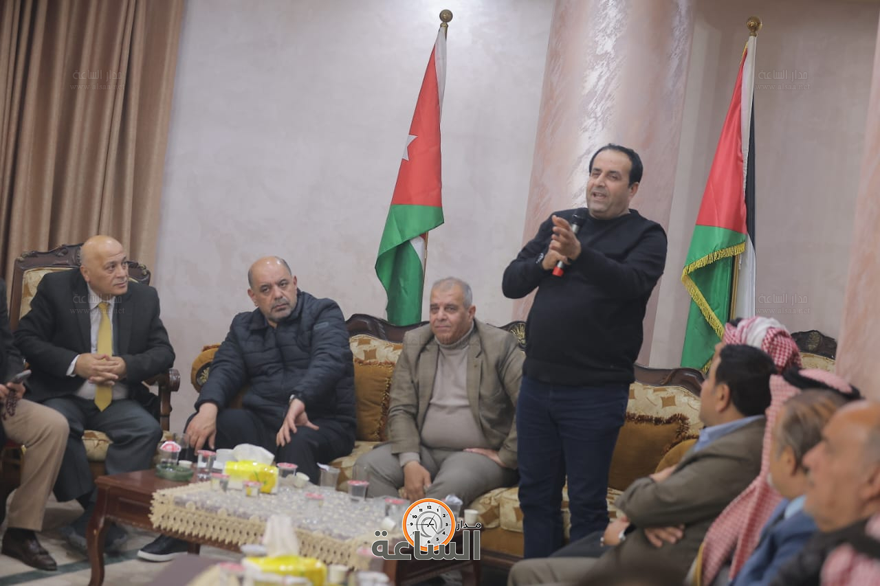 Madar Al-Saa Images 0.9758086444905256