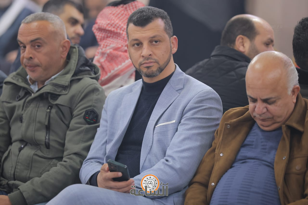 Madar Al-Saa Images 0.4914705861422397