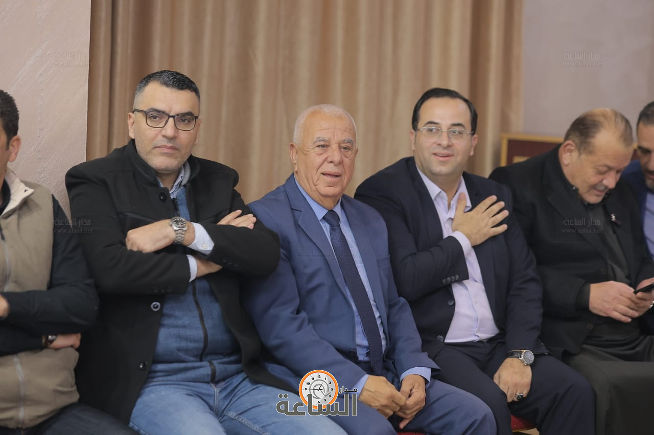 Madar Al-Saa Images 0.4668406524428157