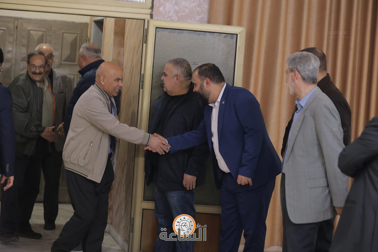 Madar Al-Saa Images 0.62448047951285