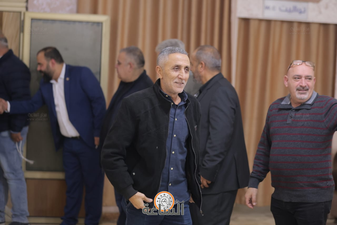 Madar Al-Saa Images 0.6384276717914592