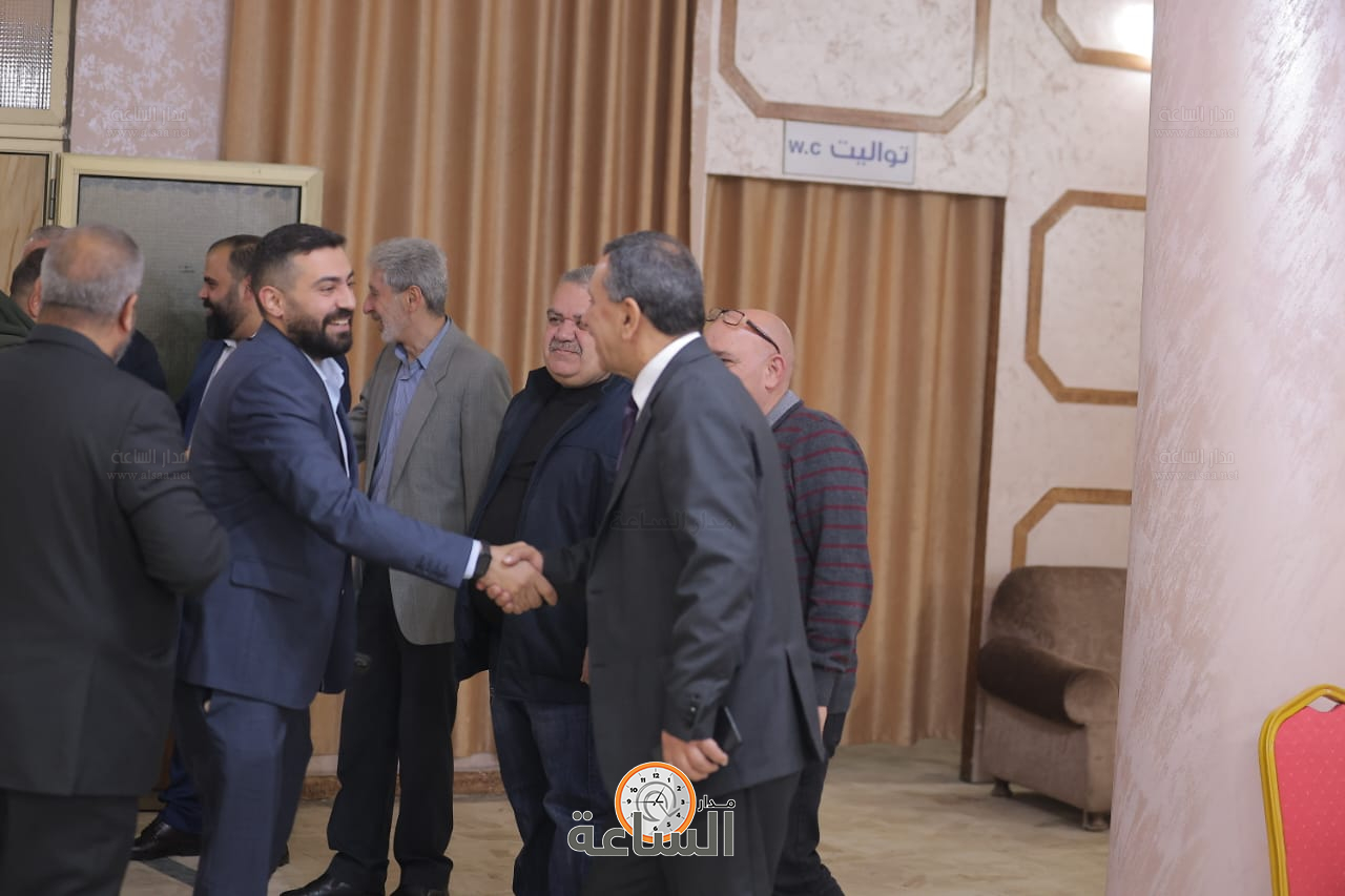 Madar Al-Saa Images 0.797879316717012