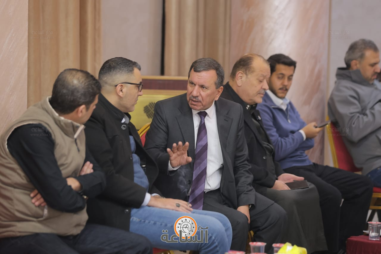 Madar Al-Saa Images 0.8318572536430358