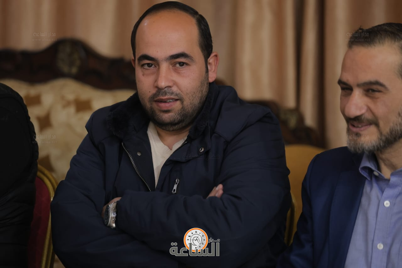 Madar Al-Saa Images 0.06639344438156636