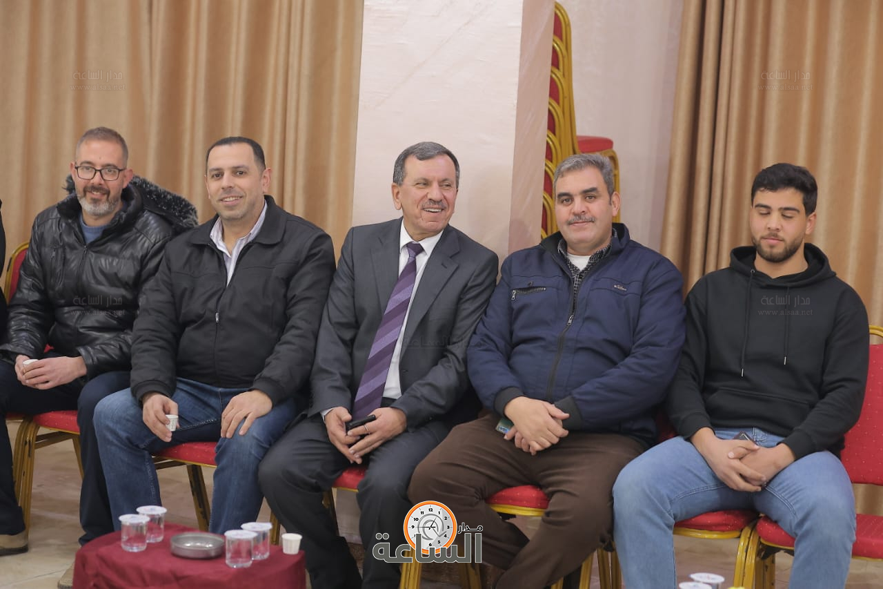 Madar Al-Saa Images 0.9586256194575082