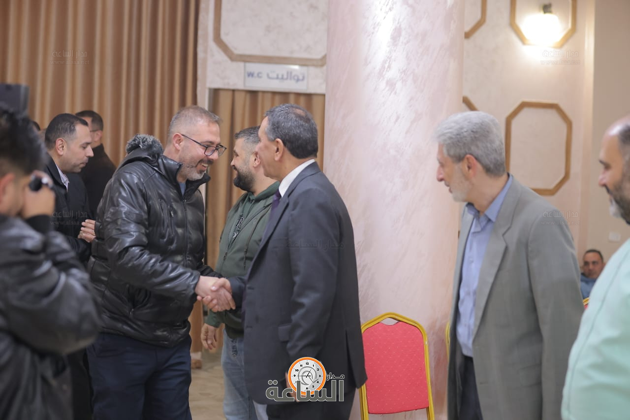 Madar Al-Saa Images 0.791686065172817