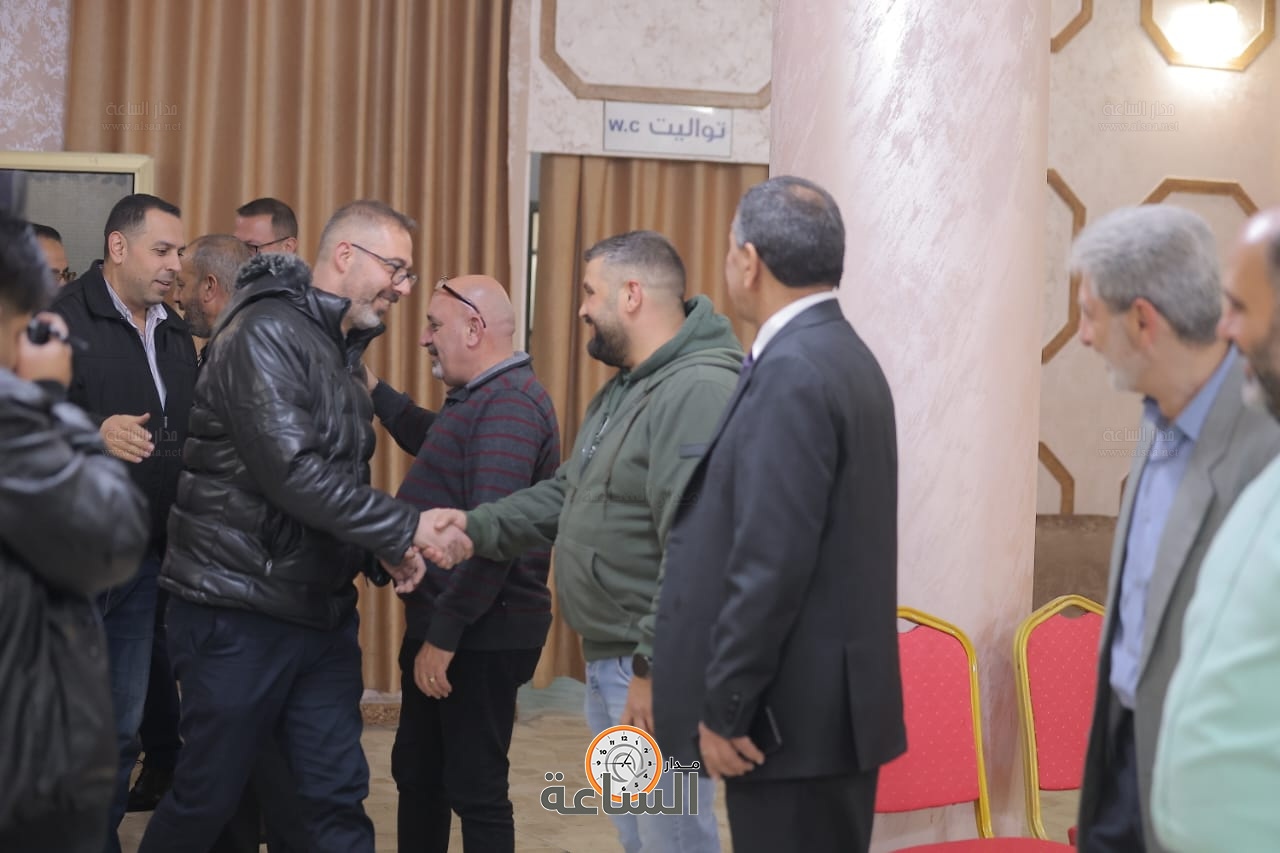 Madar Al-Saa Images 0.14031213375308682