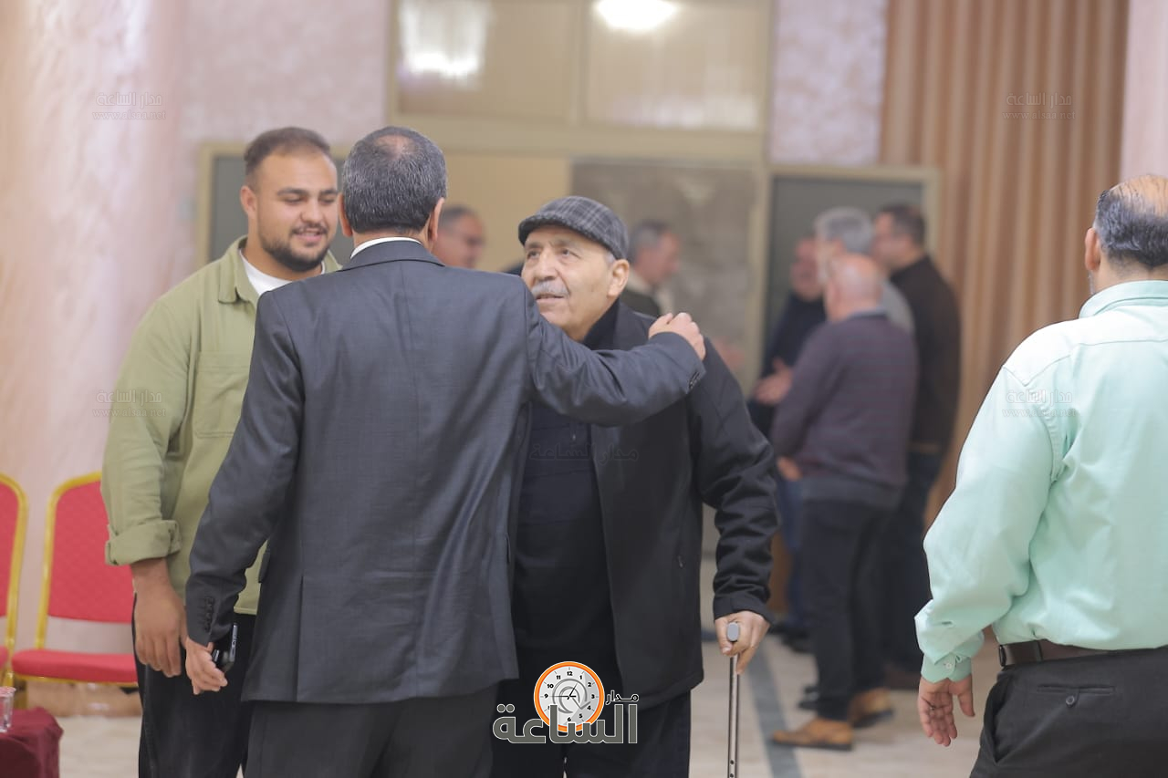 Madar Al-Saa Images 0.8317836521351982