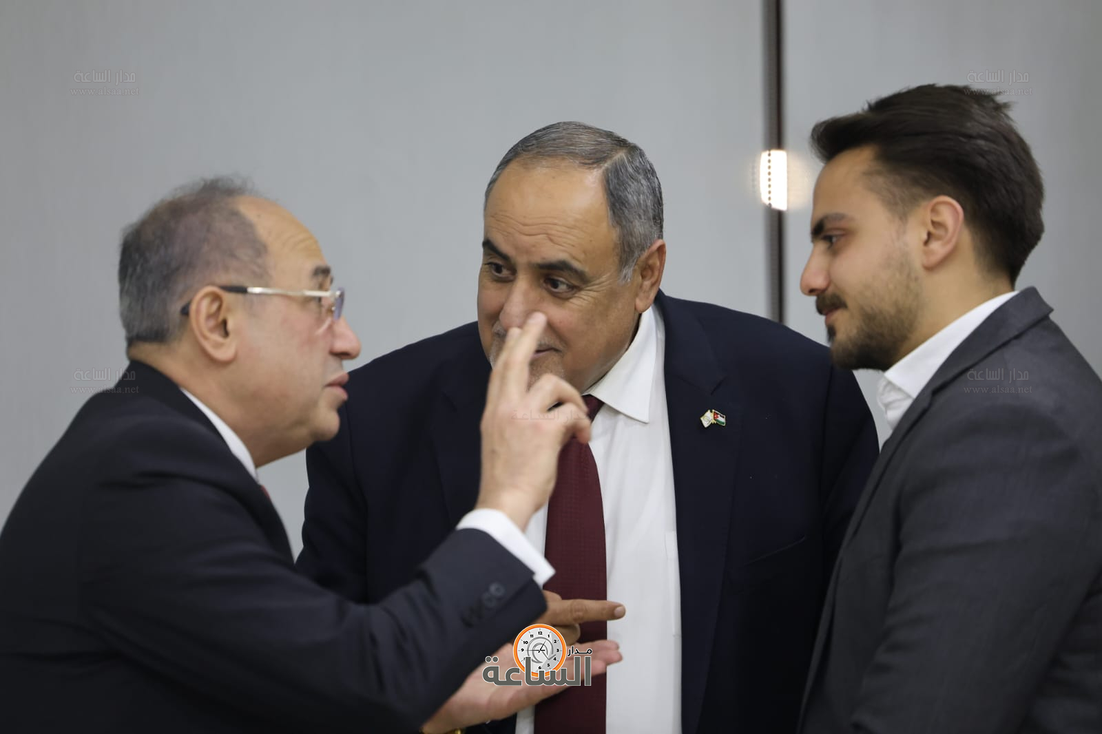 Madar Al-Saa Images 0.12164587103500057