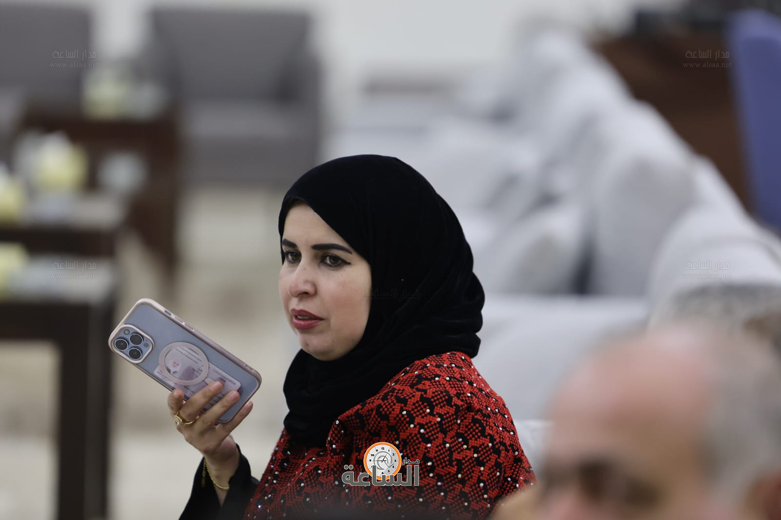 Madar Al-Saa Images 0.325107708003916