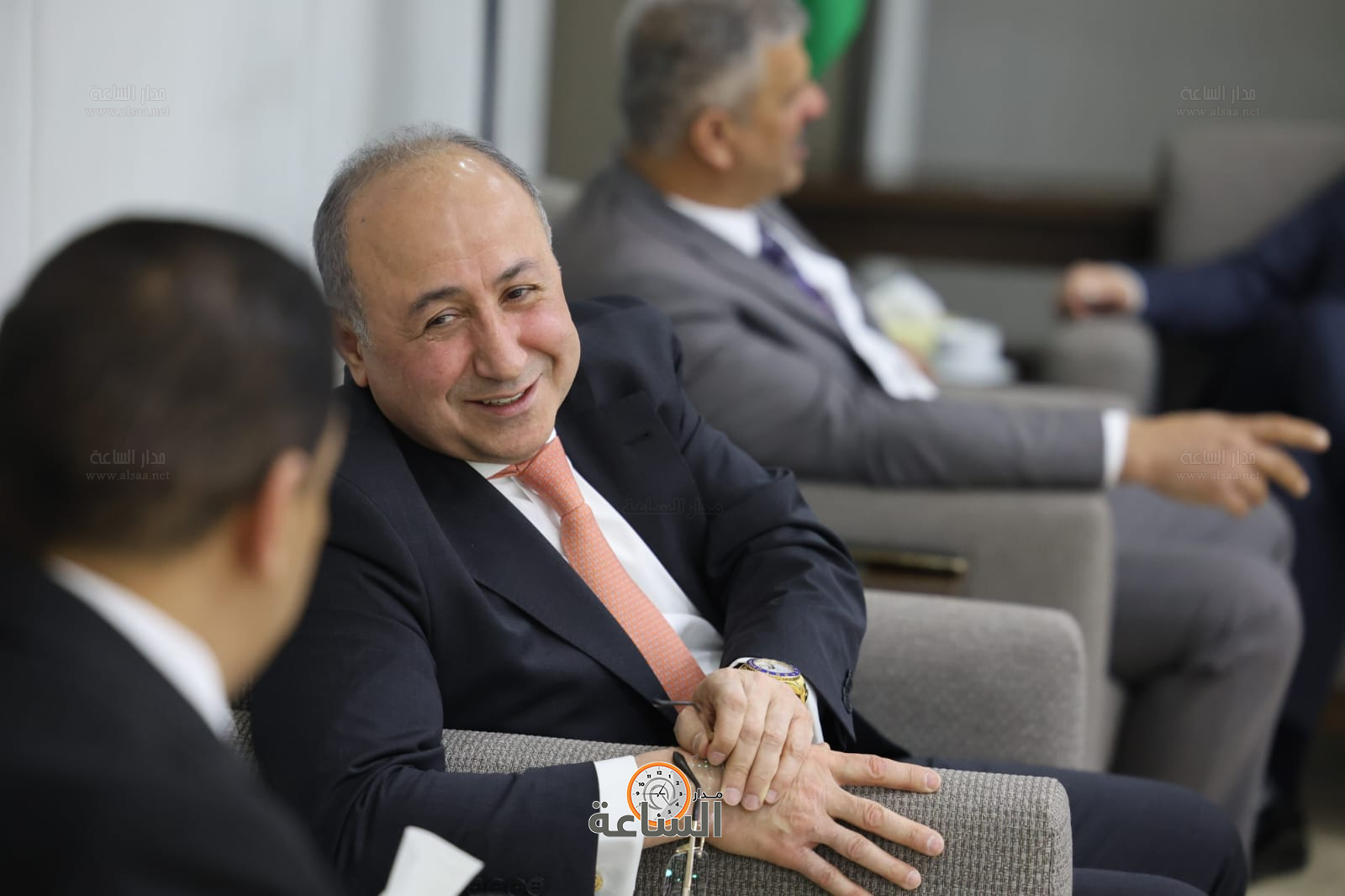 Madar Al-Saa Images 0.09789206951704377