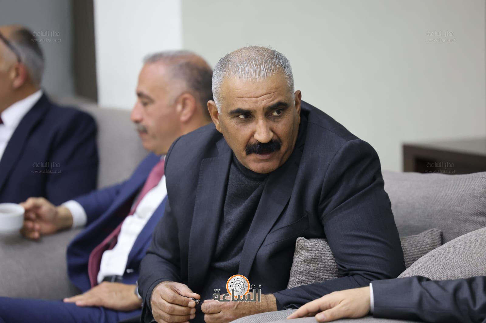 Madar Al-Saa Images 0.2768422875554355