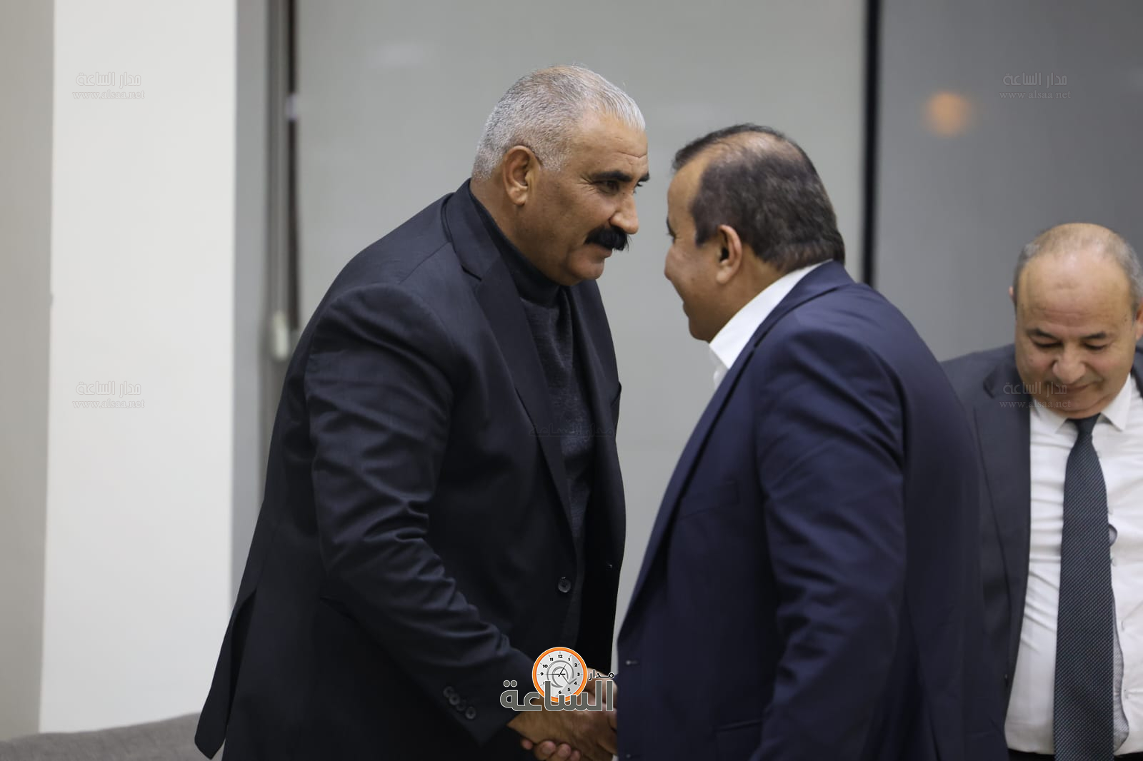 Madar Al-Saa Images 0.4185517244464596