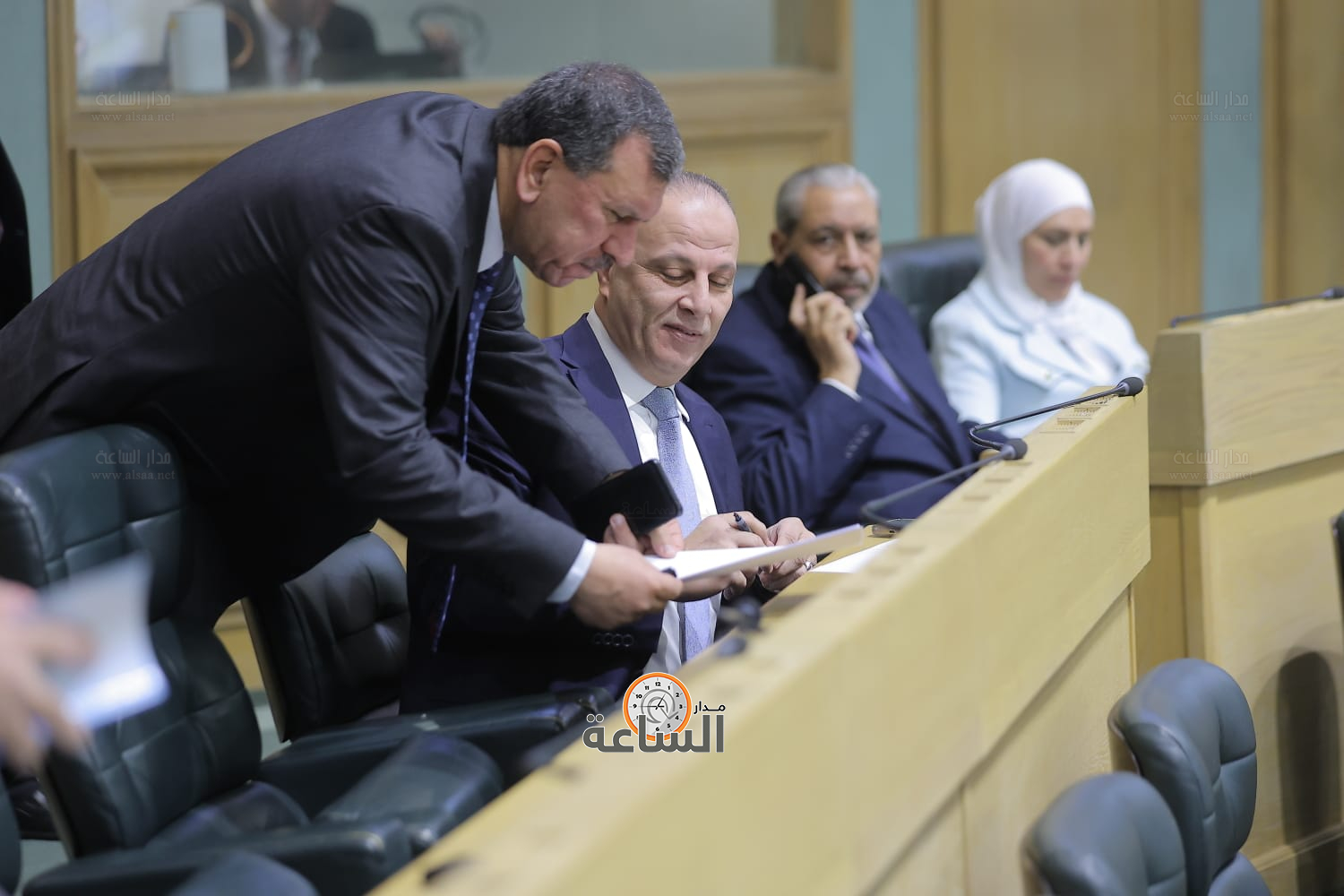 Madar Al-Saa Images 0.008112451167109791