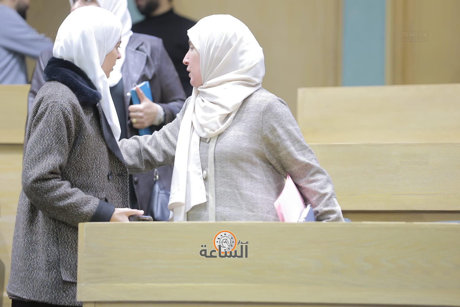 Madar Al-Saa Images 0.6494784194238006