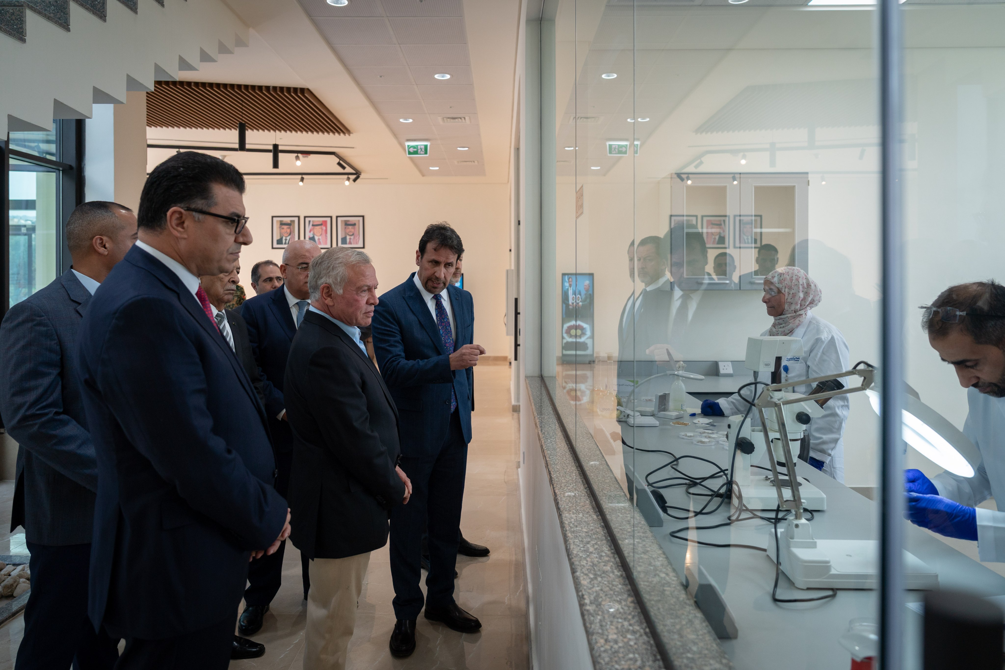 Madar Al-Saa Images 0.658437261847765