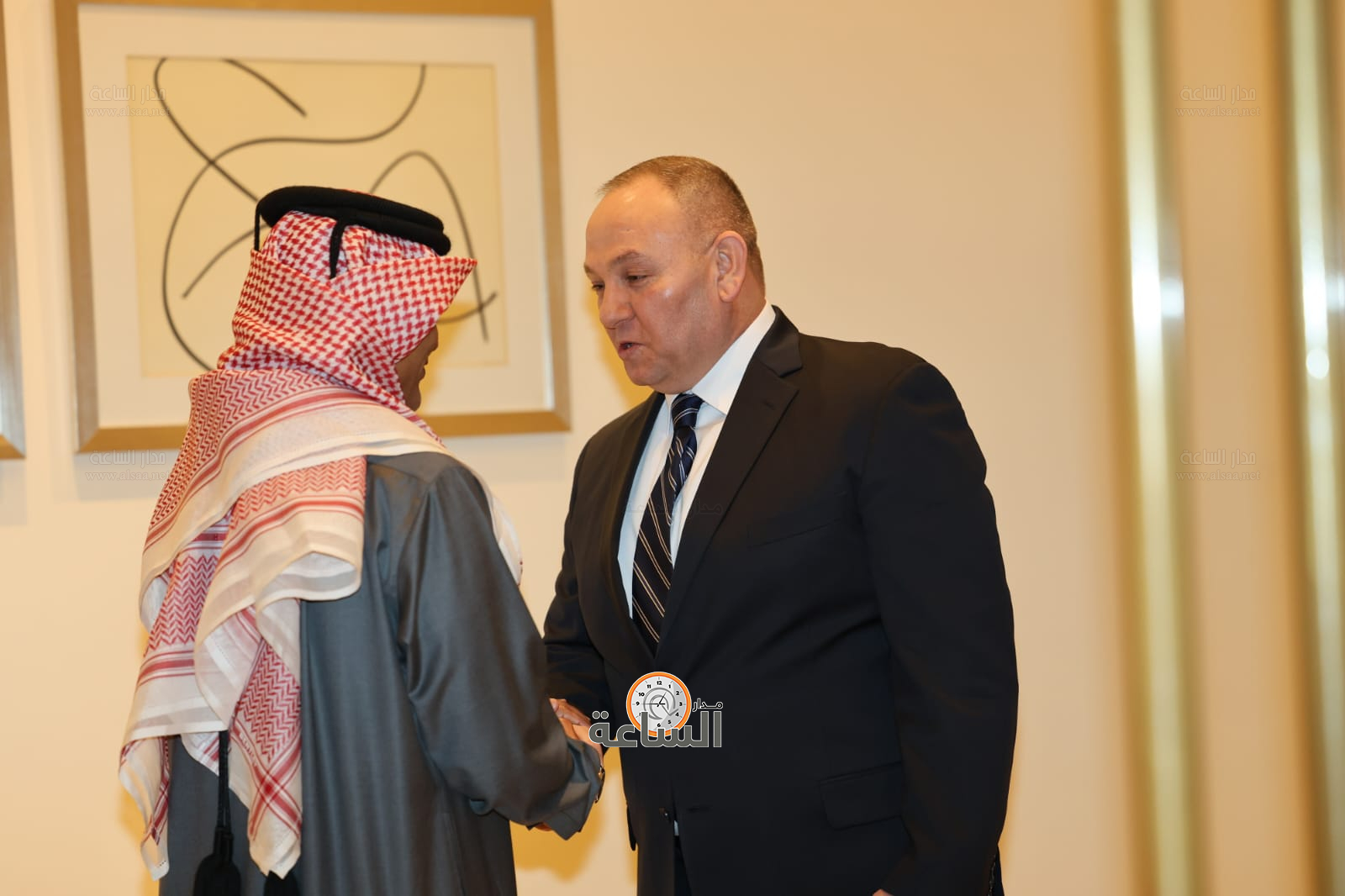 Madar Al-Saa Images 0.9416682732380821