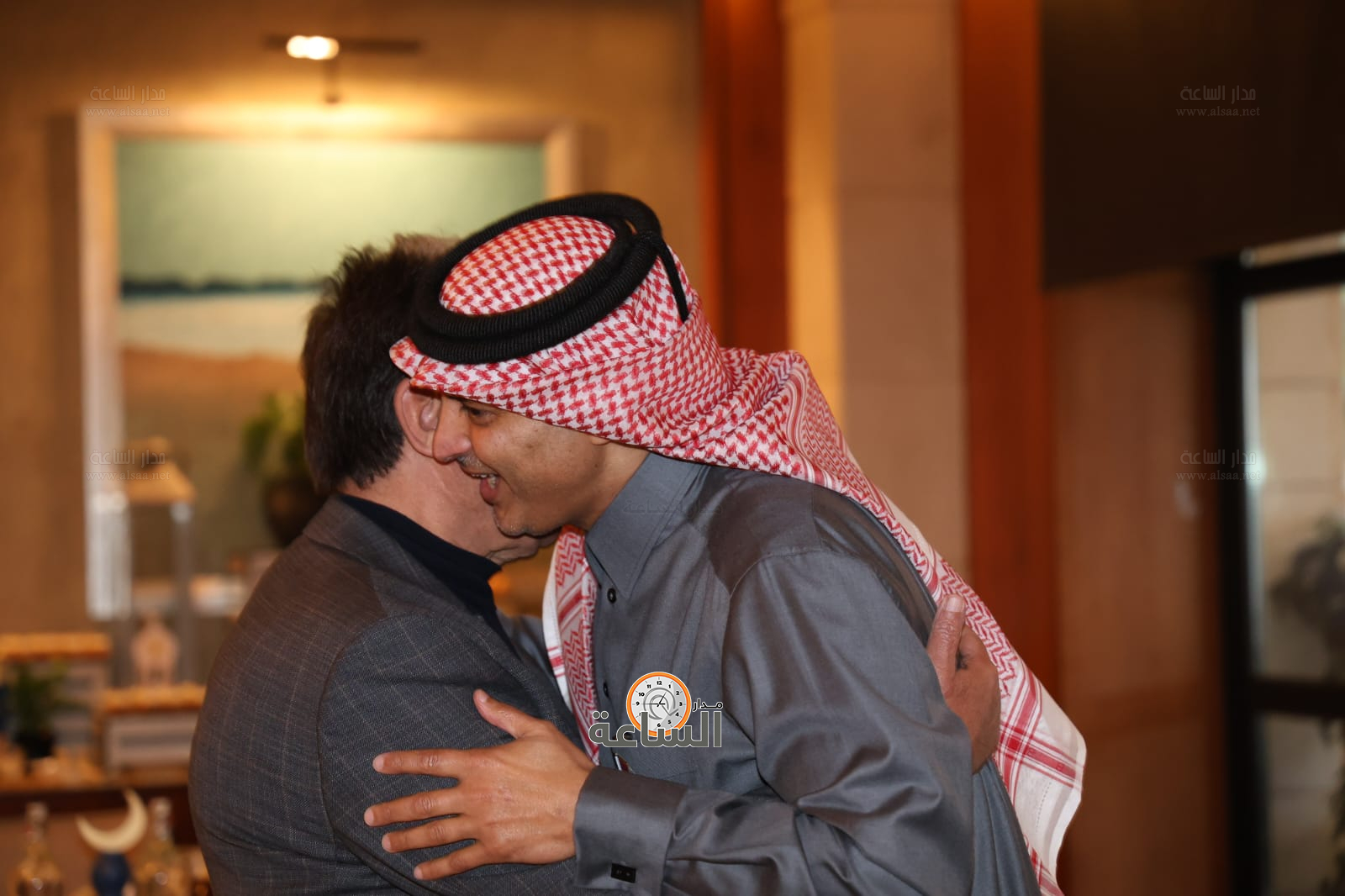 Madar Al-Saa Images 0.9961962844665588