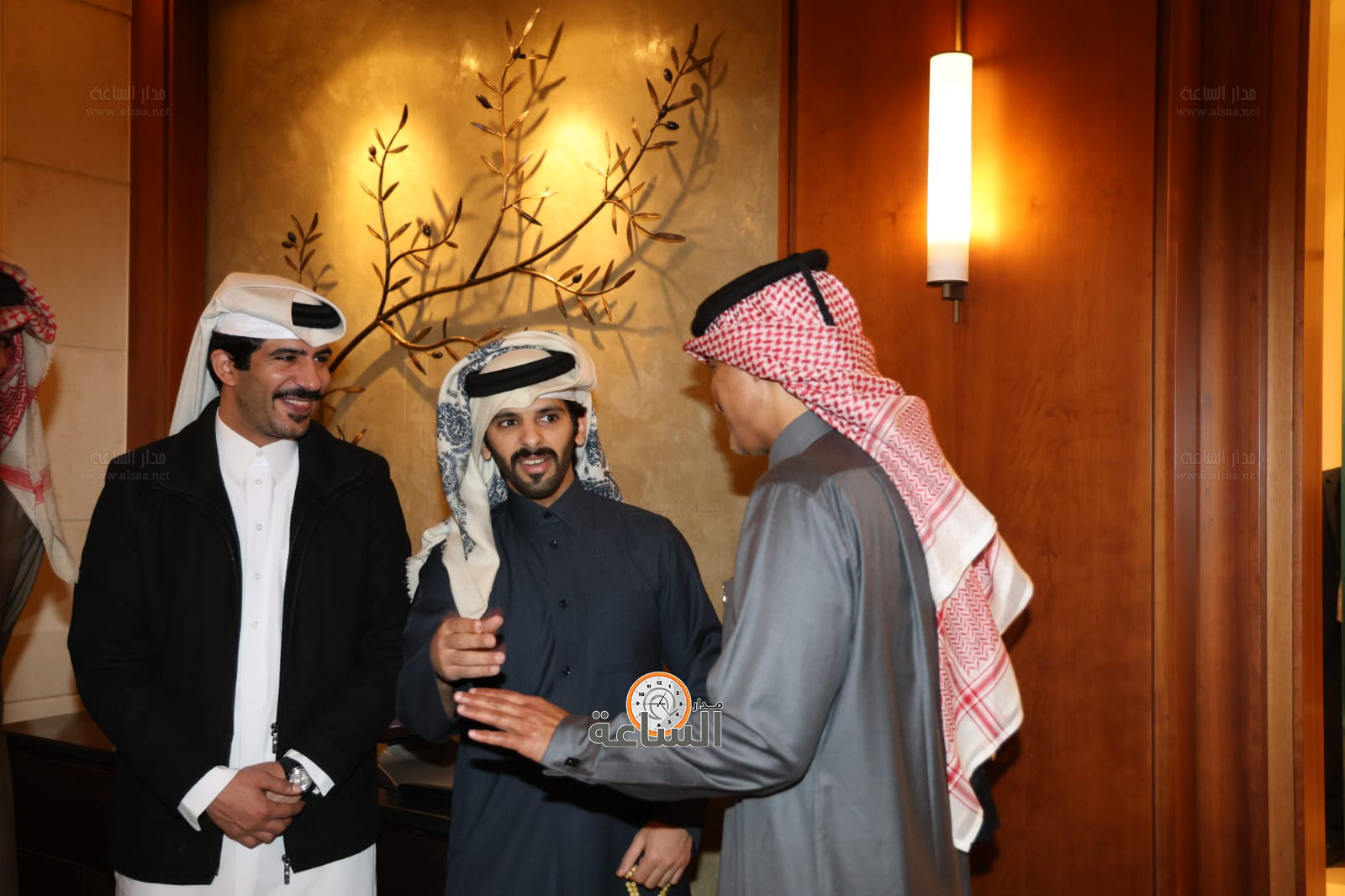 Madar Al-Saa Images 0.766670498814578