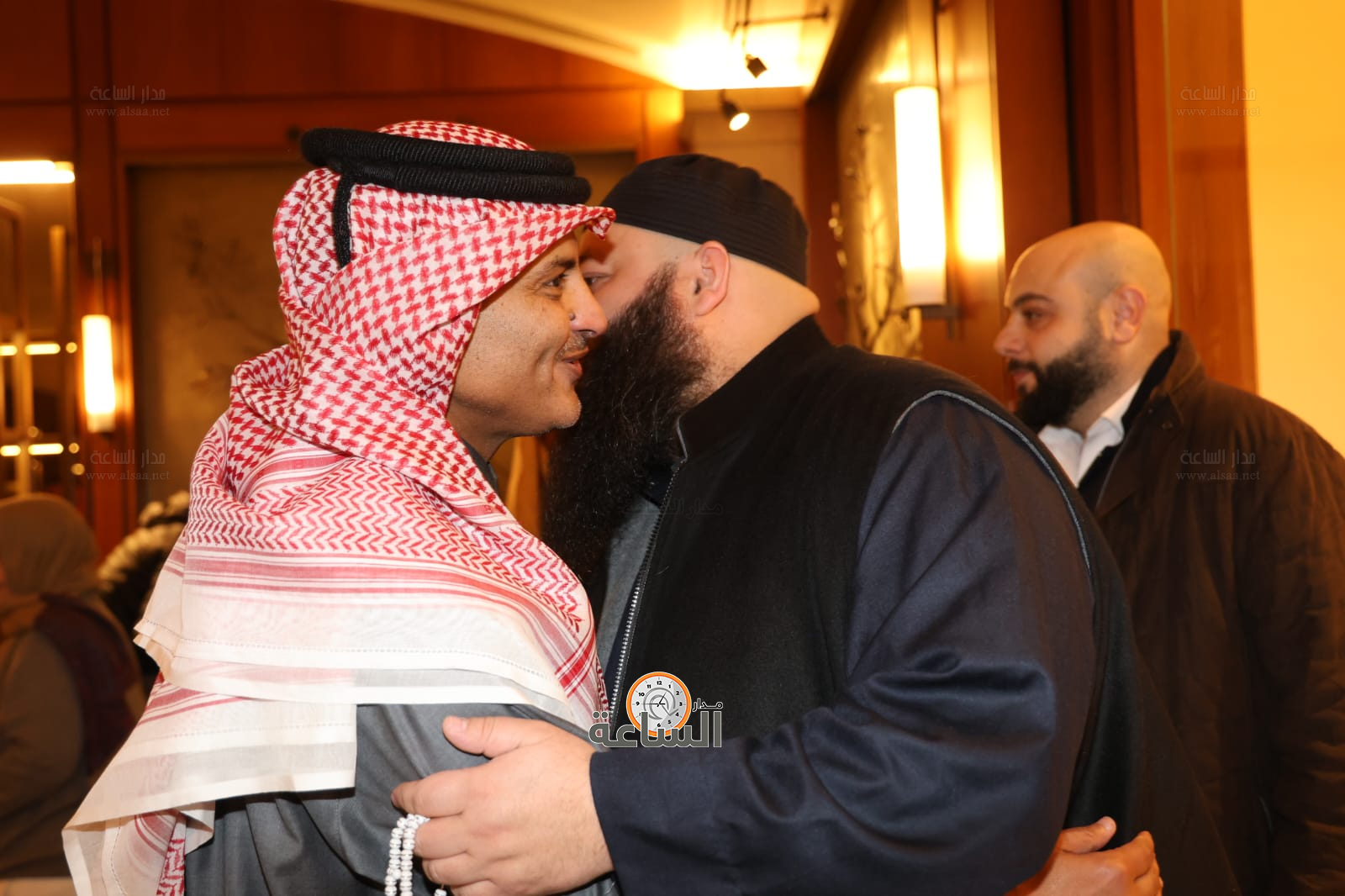 Madar Al-Saa Images 0.6858356350593842